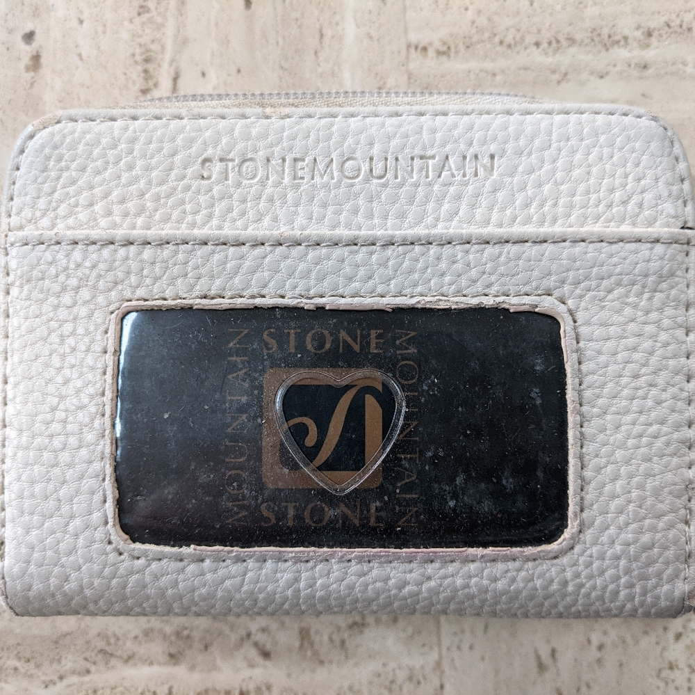 Wallet - Picture 2 of 4